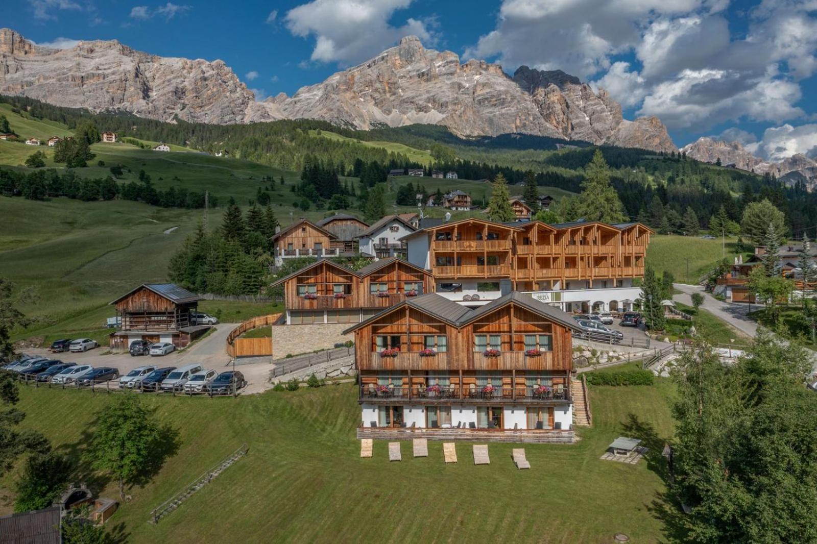 Hotel Rezia La Villa  Exteriér fotografie