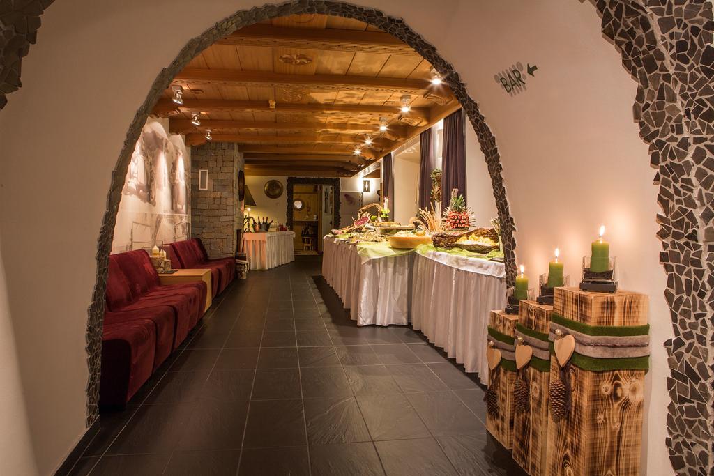 Hotel Rezia La Villa  Exteriér fotografie
