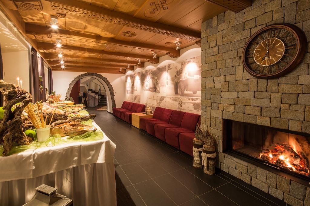 Hotel Rezia La Villa  Exteriér fotografie